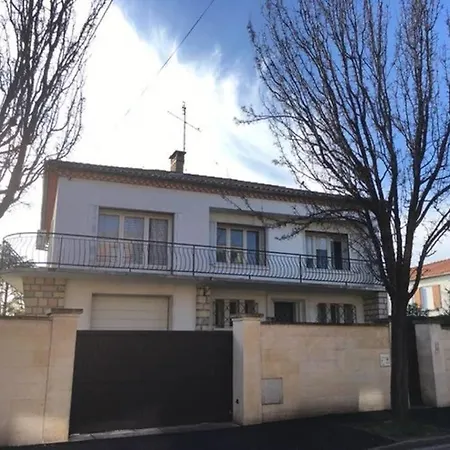 L'avia * Nîmes